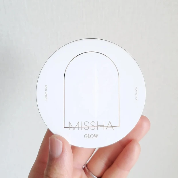 2000円台で手に入るこの艶♡ノーファンデ派があえて使いたい【ミシャ グロウ クッション ライト】徹底レビュー!!_7