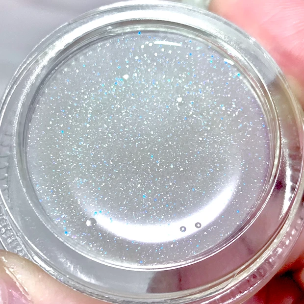 スナイデルビューティ コズミック グロウ グロス 中身