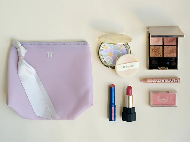 ハーリップトゥ　RISA　ポーチの中身