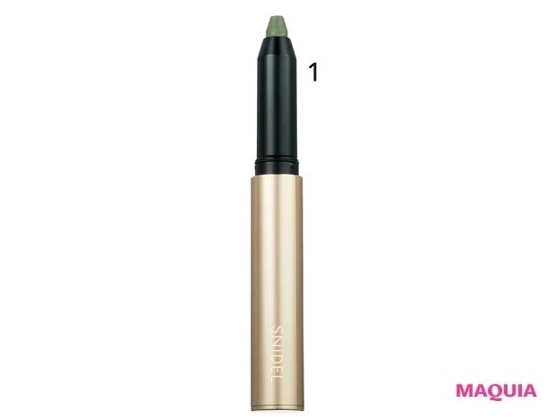 おすすめのカラーアイライナー・ミルキー＆パステル系カラー_デザイニング ペンシル 02 ￥2970／スナイデル ビューティ