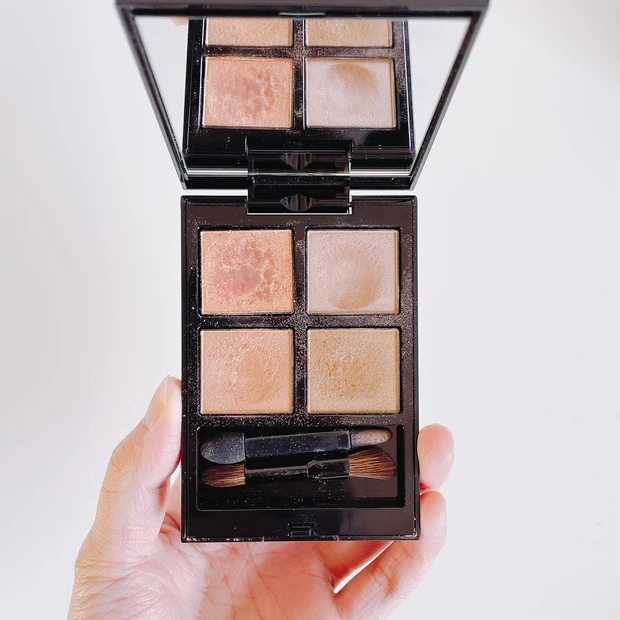 アディクション ザ アイシャドウ パレット 001 カシミアドリーム