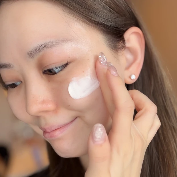 水分爆発レベルのツヤ…!vim BEAUTY新作「水艶UV下地」でうるおい満ちる肌へ_3