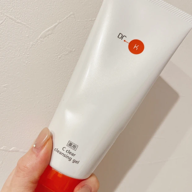 【自己紹介】マキアインフルエンサー１年目の花井 実希です🌷
これから“QOLを高める美容法”について発信していきたいと思っています！_4