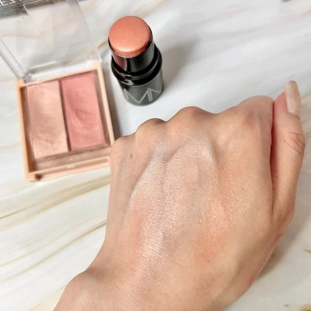 セザンヌ フェイスグロウカラー 02 ローズグロウ MiMC ミネラルスティックチーク 05 Blissful (ブリスフル) 公式