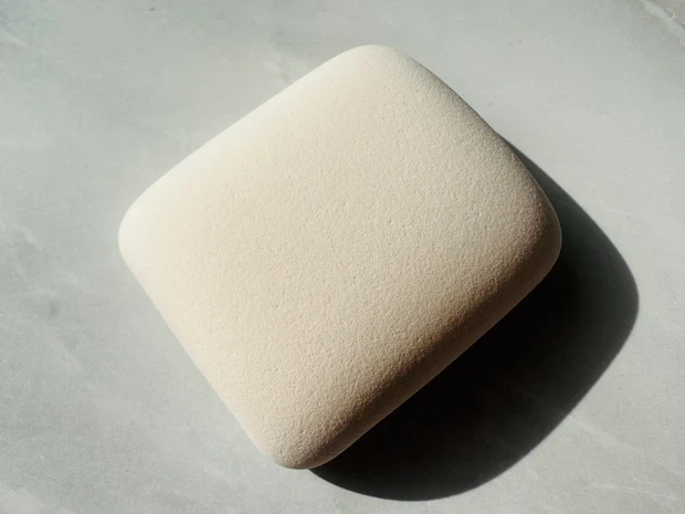 ロージーローザ エアリータッチパフ の口コミ＆レビュー