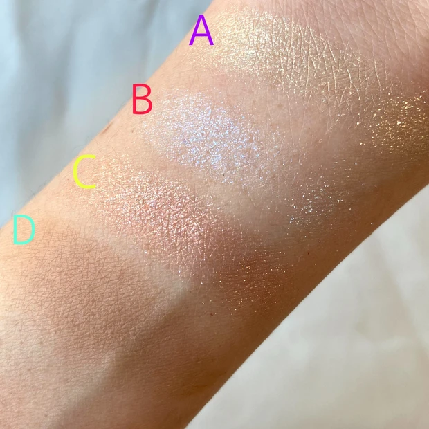 【春新作コスメレビュー!!第二弾】
今春のSUQQUも期待を超えてきた!!
絶妙な色味と微細なラメが可愛すぎる♡♡_6_2