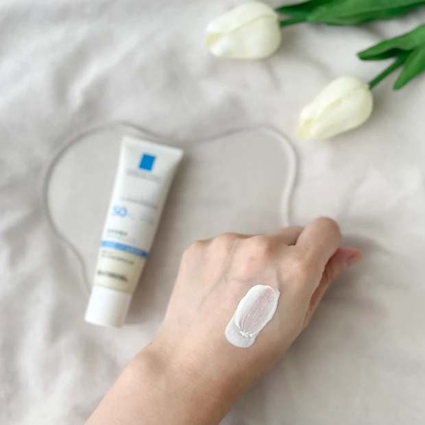 ラロッシュポゼ UVイデア XL プロテクショントーンアップ