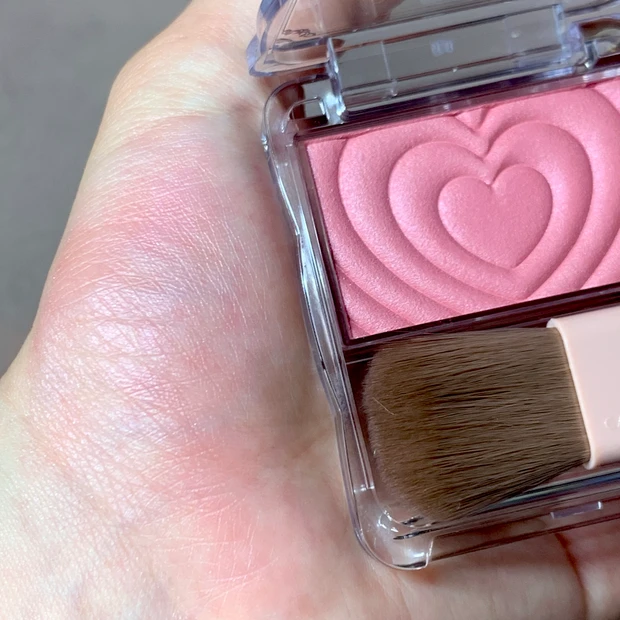 CANMAKE キャンメイク パウダーチークス P40thx キューティーベリー 色味スウォッチ