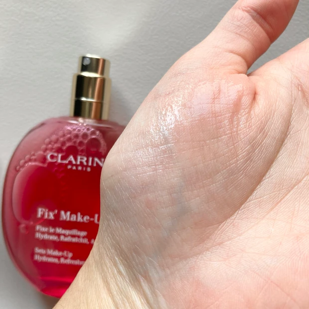 日中の保湿ケアといえばコレ!クラランスのフィックス メイクアップ N が私の定番♪_2_2