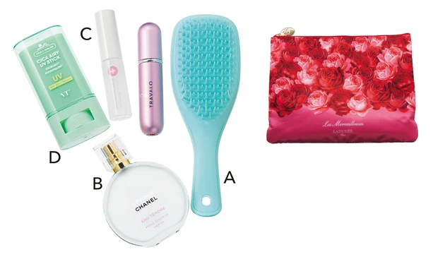 足立梨花さんのポーチ２