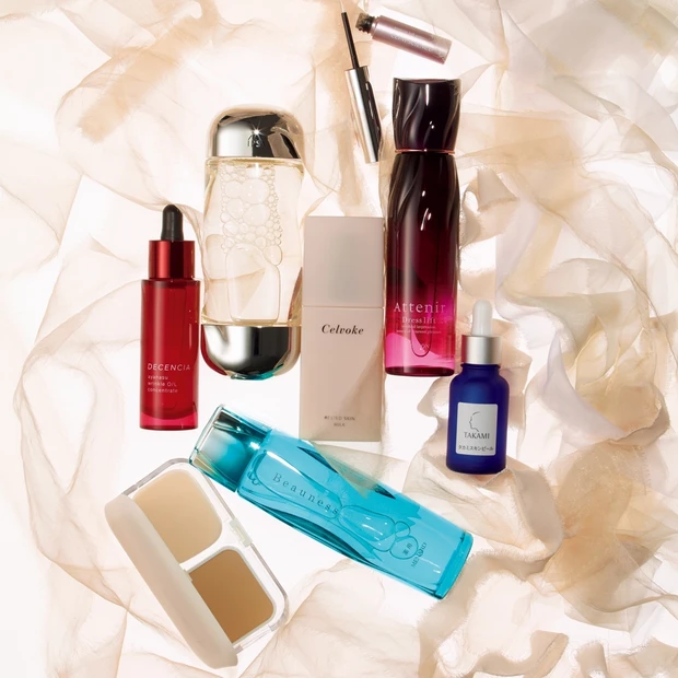 高め安定の美しさをキープ！ 齋藤 薫さんが選ぶ珠玉のコスメ8品