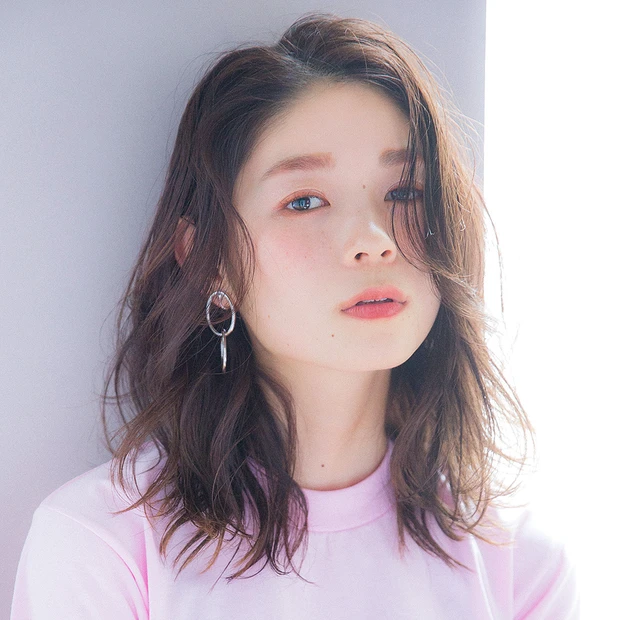 ミディアムヘア