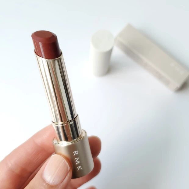 RMK デューイーメルト リップカラー 02 レイディアント ラセット 