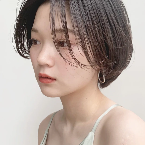6トーンの髪色 フォギーベージュ