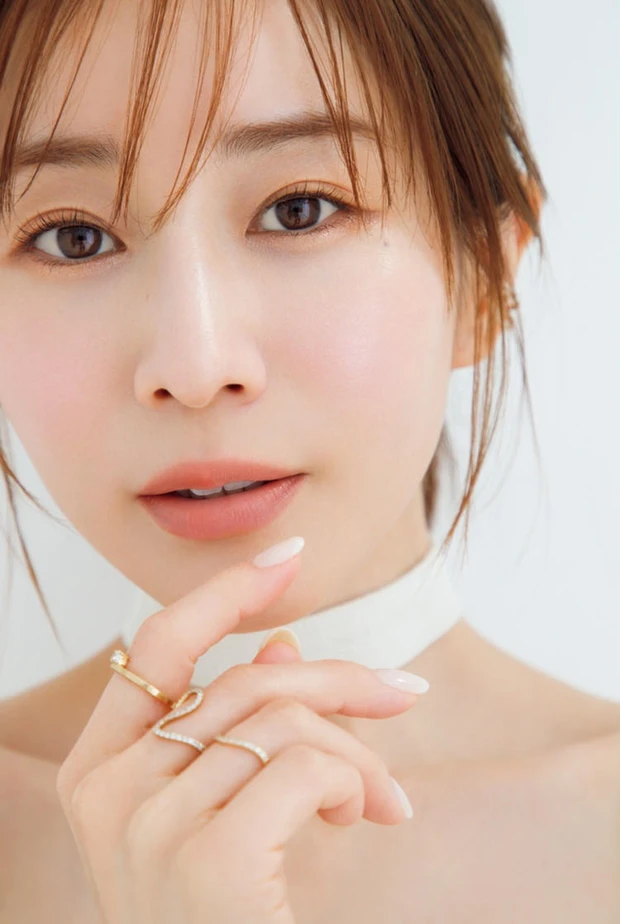 これが、田中みな実さんの最新推しアイテム。コスメからインナーケア、食、土鍋まで全部見せ!