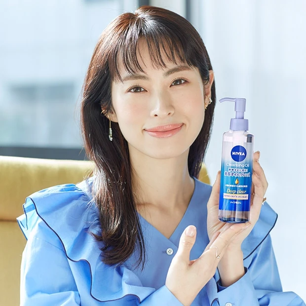 岡本静香さんも使ってみました。心地よいクレンジングを叶える『ニベア 美容…