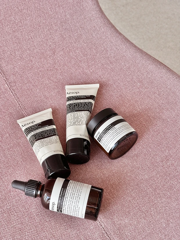 イソップ　スキンケア　美容液　角質ケア