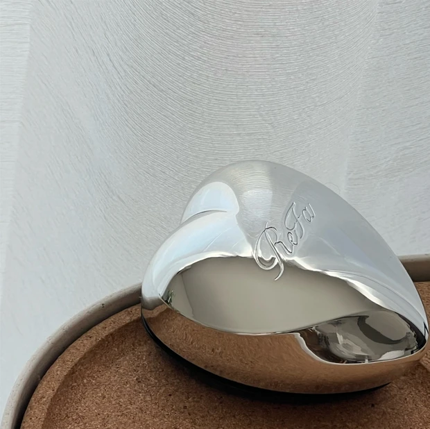 リファ ハートブラシ プレゼント