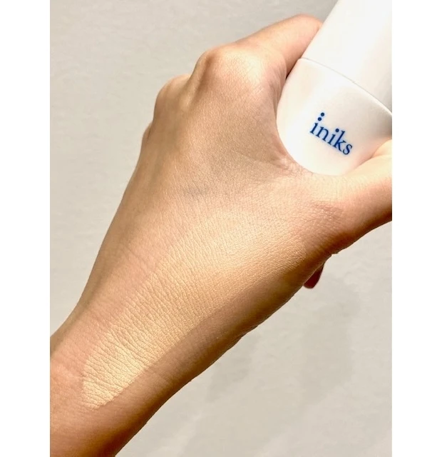 光フィット膜で透明感とツヤのある美しい素肌仕上がり【イニクス】_2_2