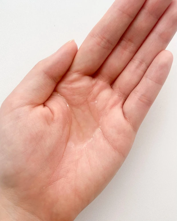 【9月28日リニューアル】静電気も乾燥も怖くない!100%天然オイルを使用した 『いち髪 純・和草油』でしっとりまとまる髪に★_2