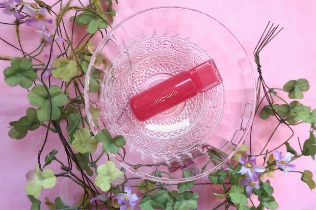 ミルクタッチ  ジュエリーフィットティンティッドグロウティント　07 Autumn Peach パッケージ