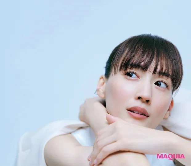 綾瀬はるかさんスペシャルインタビュー【時の重ね方について】_年齢を重ねる中で、人生を選択できる楽しさを実感。