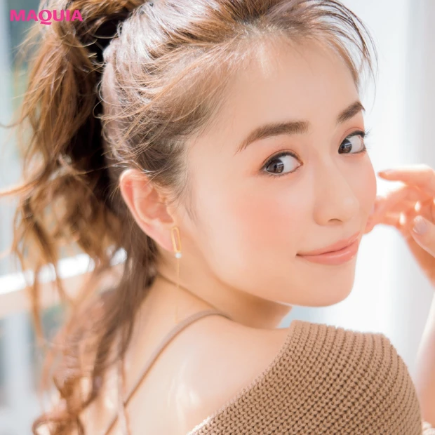 大人の可愛げメイクで接近戦に備えて