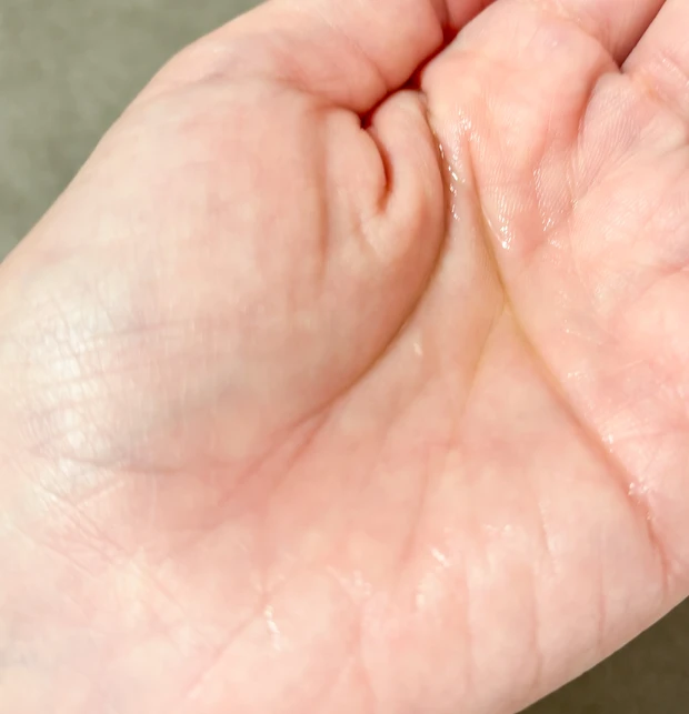 髪の仕上がりが変わる！〈＆be〉の“美容液ヘアミルク＆オイル”でスタイリングの土台づくりを_5