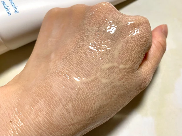 【イニクス】製薬会社が作った肌荒れ中の敏感肌にもマイルドなリキッドファンデーション_3_1