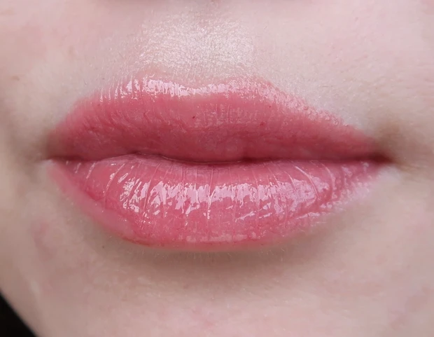 ミルクタッチ  ジュエリーフィットティンティッドグロウティント　08 Rosy Breeze　唇