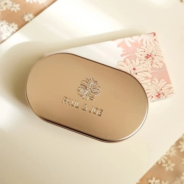 ポール & ジョー エクラタン ジェル ファンデーション S