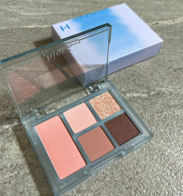 【5位】《hince》大人かわいい♡新色アイシャドウ「05ローズファズピーチパレット」レビュー