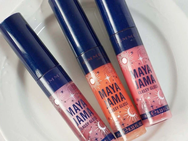 リンメルの限定リップグロスをスウォッチ！ 占星術から導かれたピッタリカラーでぷるんな唇に