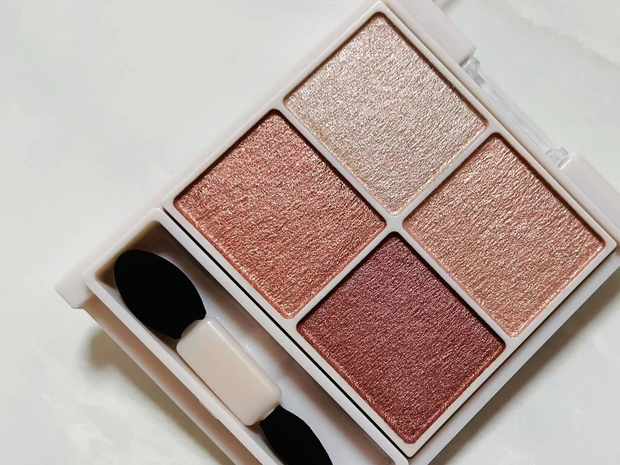 【新作レビュー】皆大好き、CANMAKE(キャンメイク)の人気アイテム、シルキースフレアイズとクリーミータッチライナーに新色が登場！_5_2