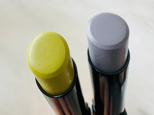 KATEのリップモンスターカラートナー EX-1 苔色モンスター・EX-2 鉄色モンスター