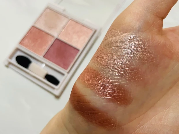 【新作レビュー】皆大好き、CANMAKE(キャンメイク)の人気アイテム、シルキースフレアイズとクリーミータッチライナーに新色が登場！_7