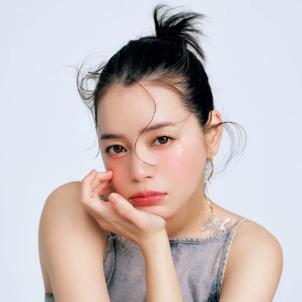 盛れる“血色仕込み”メイク。福岡玲衣さんの“盛れるヒミツ”も解説