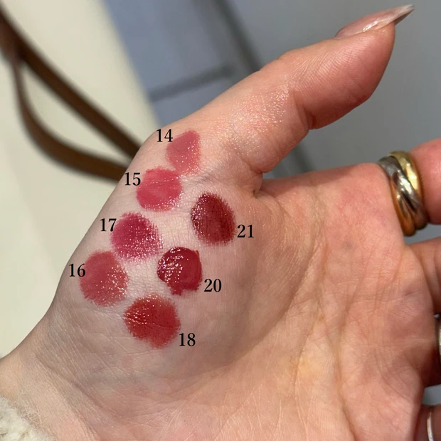 コスメデコルテ ルージュデコルテ クリームグロウ 色味比較