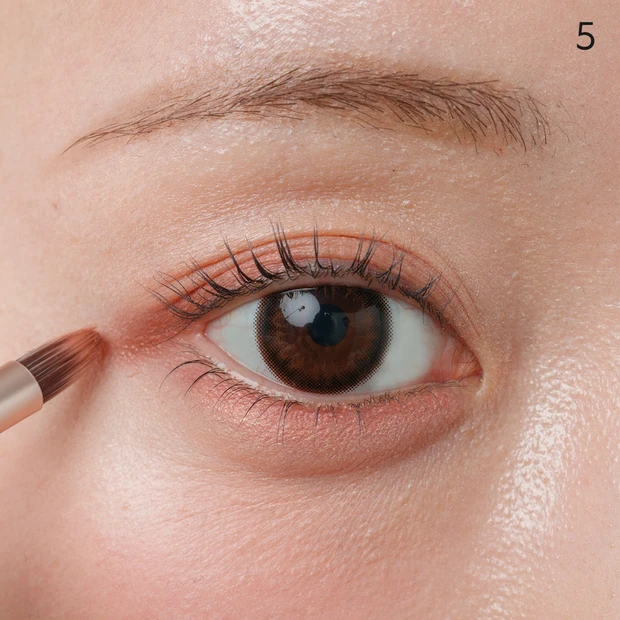 「人気声優の美容を深掘り♡Say! You! Beauty」第18回：石飛恵里花さん【えりりんEYEの作り方、全部見せ】_9_1