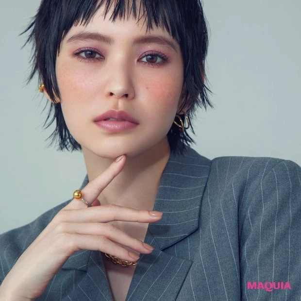 大人のプチプラメイク4選_“高見え”大人パープルでセンシュアルな目元に_1