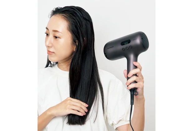 パナソニック ヘアードライヤー ナノケア EH-NC80とは?_髪悩み別に4つのメニューを搭載した、万能ドライヤー_使いやすさ_2