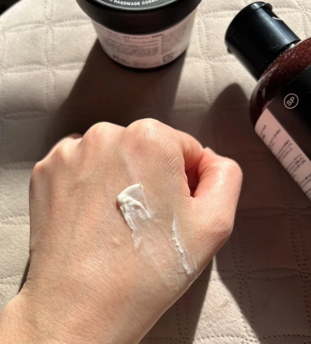 ポッシュホワイトチョコアンドロージー