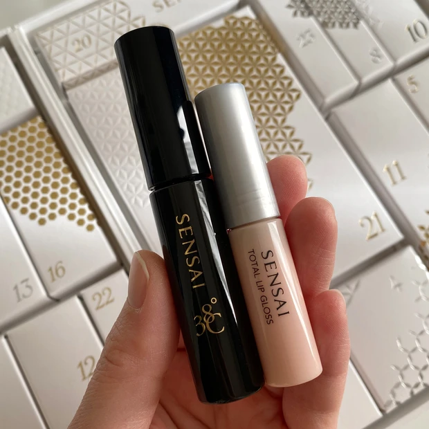 センサイ トータルリップグロス　センサイ ラッシュレングスナー 38℃