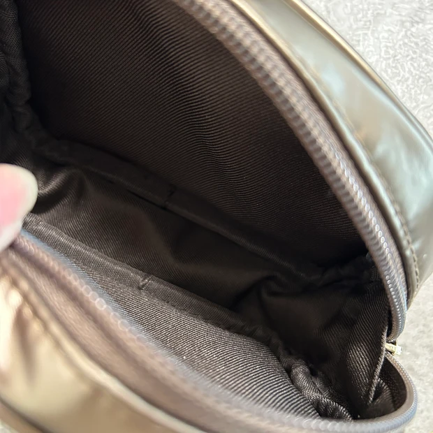 フェイス スタイリスト ノベルティ　ポーチ