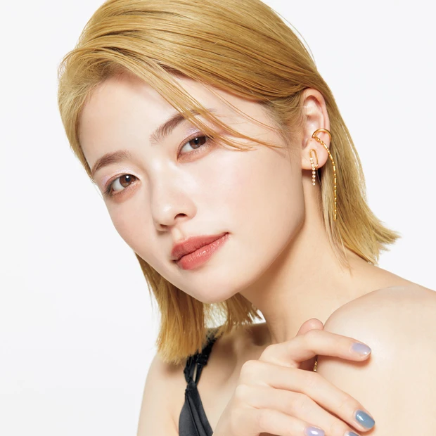 仕上がりツヤツヤ、触れるとサラサラなリキッドシャドウに注目！ CANMA…