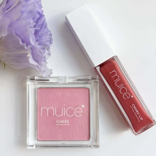 ミュアイスの人気チーク＆リッププランパーをスウォッチ！ 限定だったカラーが待望の定番化へ