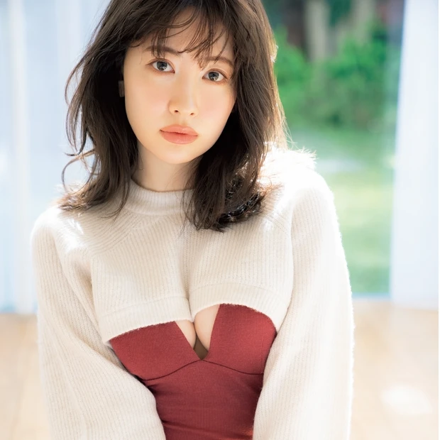 こじはるが大切にする「セルフラブ」とは? 小嶋陽菜流・新時代の生き方を語…