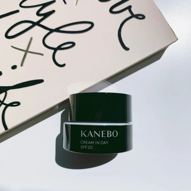 【速報】KANEBOの新提案!2ステップで美しさを高めるエッセンスと朝夜使い分けのクリームで1日中うるおってなめらかな肌に【ON.&IN.】_5