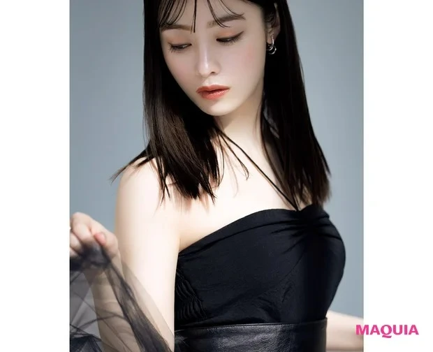 橋本環奈さんスペシャルインタビュー_強すぎる美とそのココロ 橋本環奈 Happy,Positive,Beauty!_橋本環奈24歳、強さと美しさのヒミツ。_2