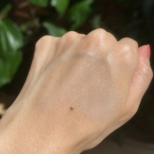 【2025上半期ベストコスメ】洒落感も実力も！イエベ秋・40代の推しメイクアップアイテム5選_4_2